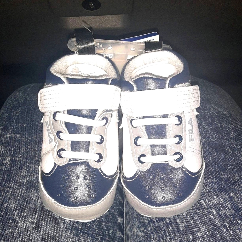 BABY FILA